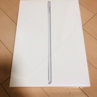 新品未開封 iPad 2018年モデル 6th generation