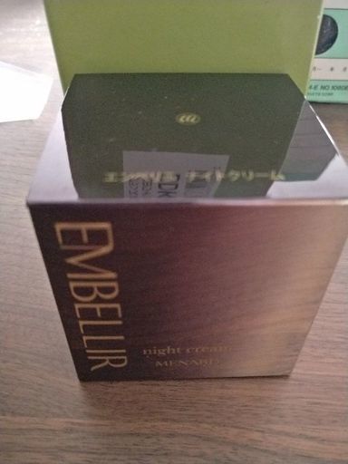 化粧品エンベリエ　ナイトクリーム未开封