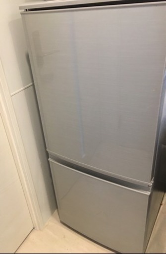 冷蔵庫 137L  2015年製 どっちでもドア
