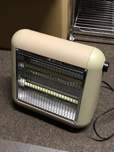 大放出中！ +-0  電気ストーブ(プラスマイナスゼロ)