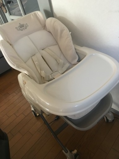 コンビ オートスウィングハイローチェア