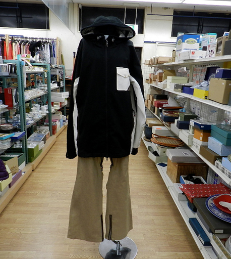 クイックシルバー スノーボードウェア Lサイズ 上下セット 白 黒