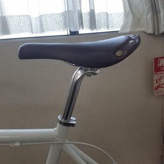白い自転車