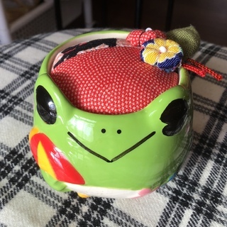 手作り  ロウチップ入り  可愛い💕針刺し  カエル🐸