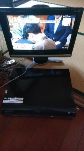 テレビ20型とレコーダーセット