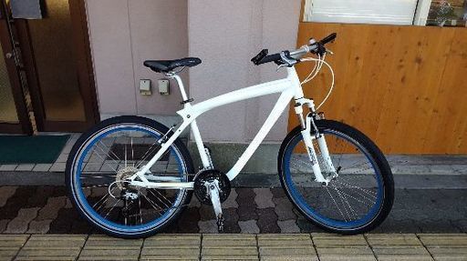 【BMW 製】26吋自転車 アルミ/27speed/ホワイト