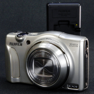 FUJIFILM デジタルカメラ FinePix F770EXR...
