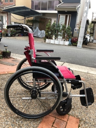 介護用 ワンタッチ 折り畳み 軽量 車椅子