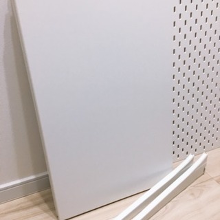 IKEA アルゴート(ALGOT)システムの棚板とブランケット