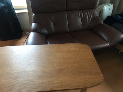 カリモク2Pハイバックソファー、ウニコテーブル
