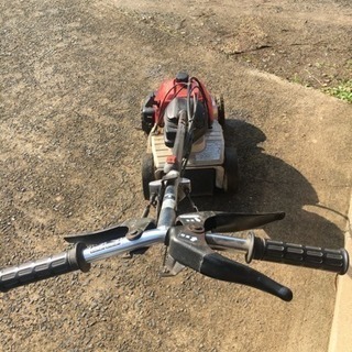 商談中(^^;)　自走式草刈り機  ホンダ刈り丸くん  中古