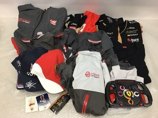 ハースF1 支給品 ウインドブレーカー等 沢山