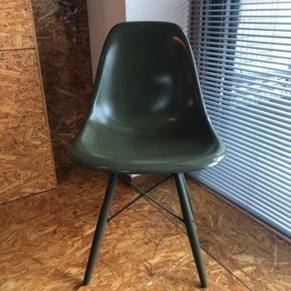 日本限定10体 UNDEFEATED × MODERNICA イームズチェア