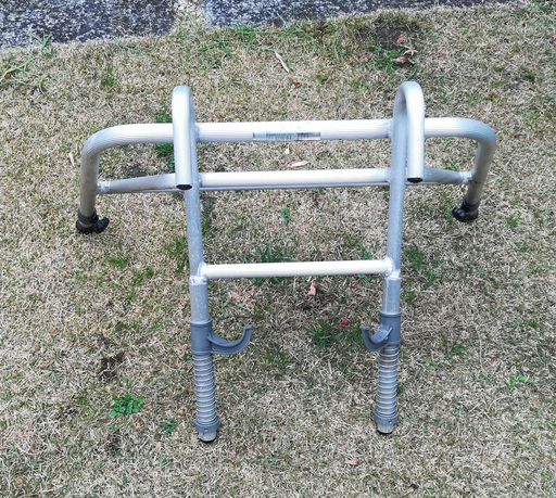 中古 ミツル はしご用 アタッチメント 屋根樋掃除などに