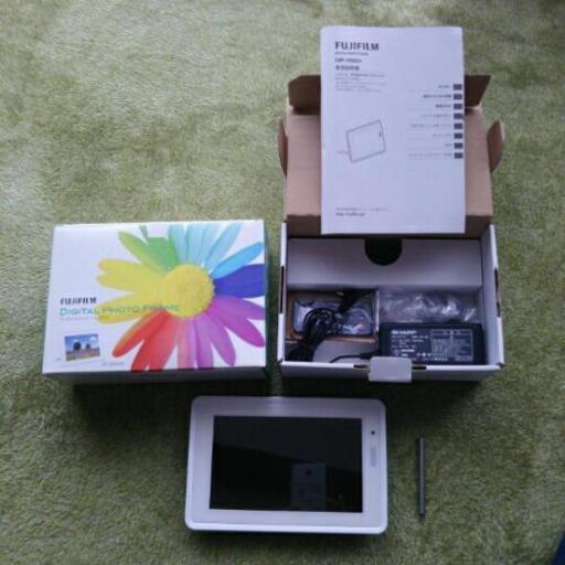 新品未使用 シャープ製 富士フイルム デジタルフォトフレーム M5397 羽黒の映像プレーヤー レコーダー その他 の中古あげます 譲ります ジモティーで不用品の処分