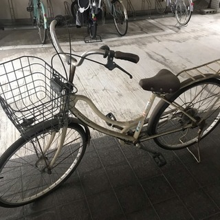 自転車（パンクしてます）