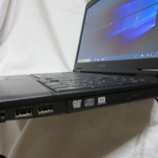 最新のWIN10 東芝ビジネスノートPC dynabook Office付