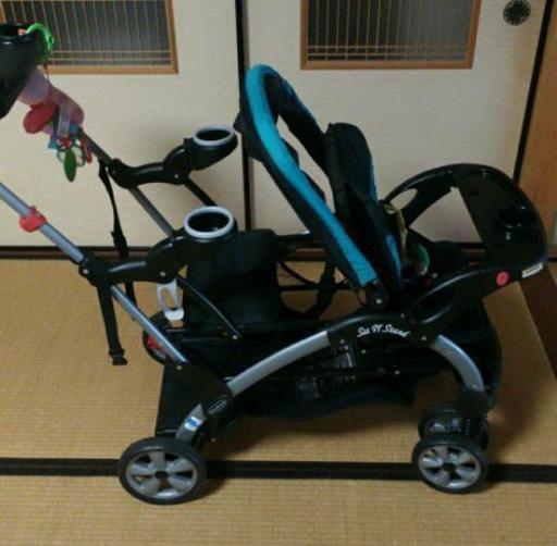 ２人乗りベビーカー 数回しか使ってない美品