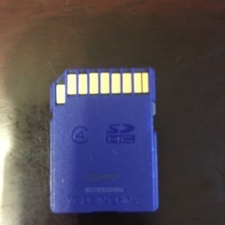 SDメモリ（8GB）