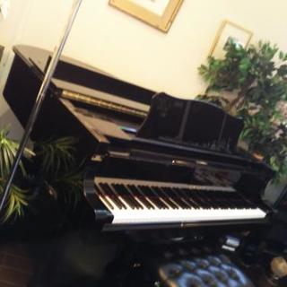 YAMAHA グランドピアノ 自動演奏機付:鍵盤が自動で動きます