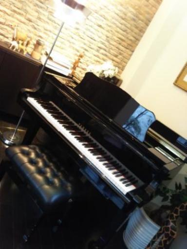 YAMAHA グランドピアノ 自動演奏機付:鍵盤が自動で動きます