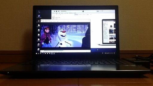 【美品】Windows10ブルートゥース搭載ノートパソコン USBマウスプレゼント中  (15.6型 第四世代 Core i3)
