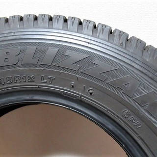 ブリヂストン ブリザック VL1★ 145R12LT 6P.R.★ 2015年製造 溝深いです。