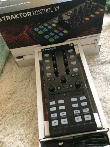 DJギア NI TRAKTOR KONTROL X1 MK2