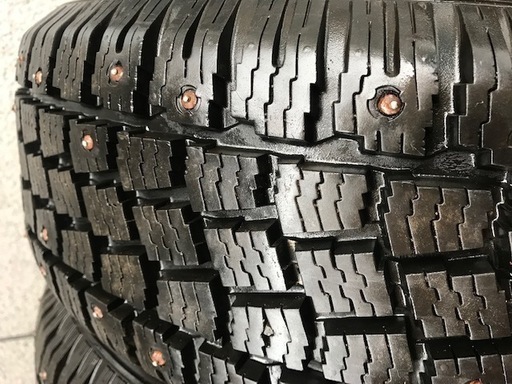 シーズン前特別価格 ピン抜けなし スパイクタイヤ195 65r15 ハンコック Zovac Hpw401 良品4本セットプリウス ノア ヴォ スギ 白石のタイヤ ホイールの中古あげます 譲ります ジモティーで不用品の処分