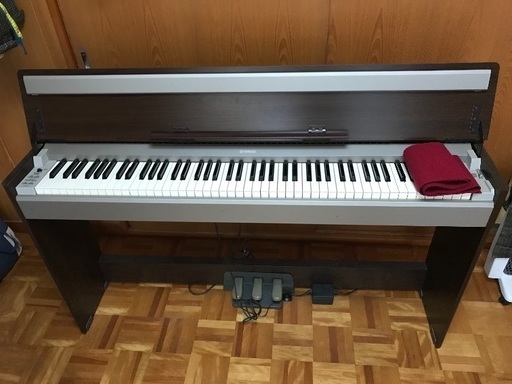 電子ピアノ