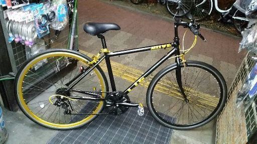 美品☆L.I.G MOVE 700cクロスバイク アルミ/7speed(ブラックｘゴールド)