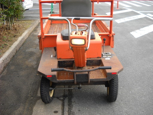 現状販売・最大積載量５００㌔クボタ築水４輪運搬車GH-220・農業機械