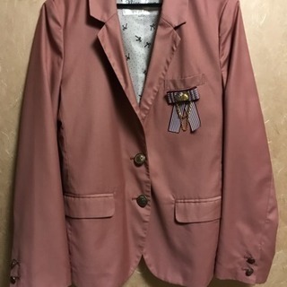 ダークピンク♥ブローチ付き ジャケット