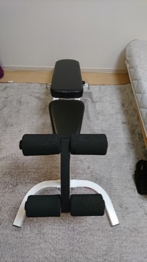 トレーニング器具、ダンベル