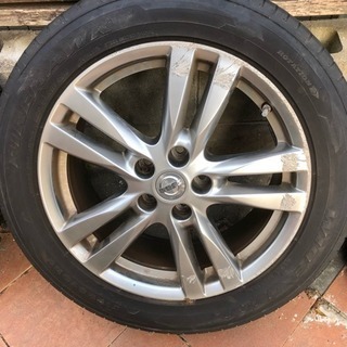 NISSAN エルグランドe52 用純正ホイール2本(タイヤ付き)