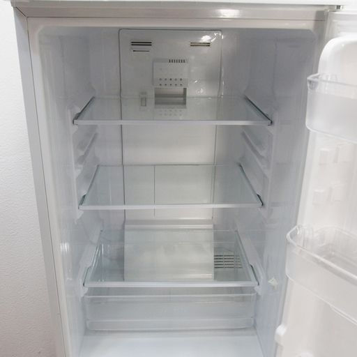 今なら送料無料！少し大きめ冷蔵庫 便利などっちもドア ガラス棚 LL26