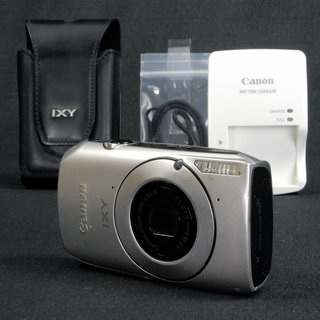 Canon デジタルカメラ IXY30S シルバー  Used