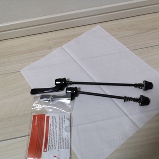 ロードバイク シマノ　ホイール　WH-RS21　中古　８～11速対応 新品未使用クイック付き