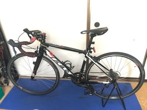 FELT Z100 ロードバイク ライト サイコン付