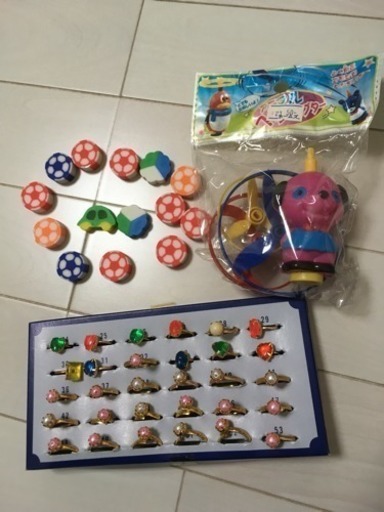 おもちゃの指輪 消しゴム プロペラおもちゃ ミラクル 長岡京のその他の中古あげます 譲ります ジモティーで不用品の処分