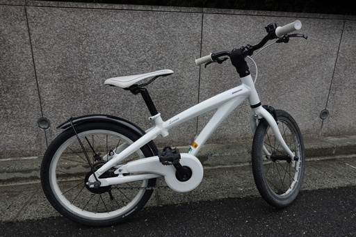中古キッズ・子供用自転車　ブリヂストンサイクル　レベナ１８インチ　ホワイト　軽量７・９キロ
