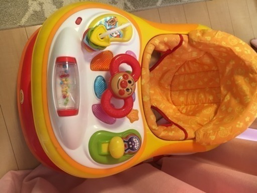 歩行器 それいけアンパンマンおしゃべりウォーカー