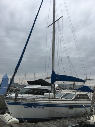☆ヨット TREKKER34 ヤンマーエンジン4気筒 最大12人 船名:SUNLOTUSⅡ