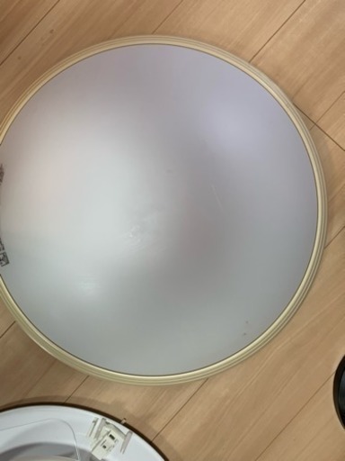 シーリングライト 100V / 77W