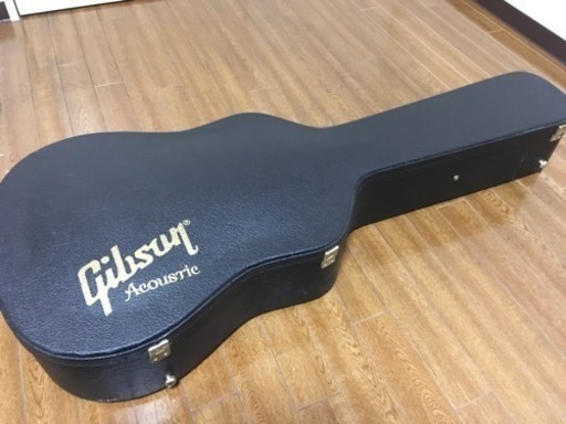 Gibson J45 ハードケース　9000円