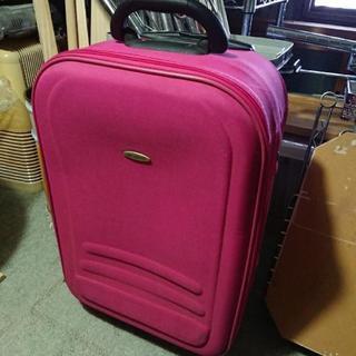   スーツケース