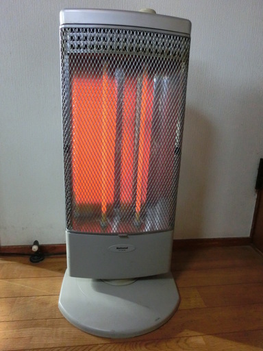 ナショナル 電気ストーブ 遠赤外線縦型