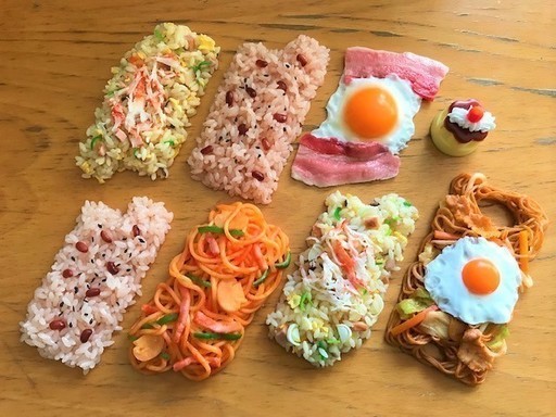 食品サンプル x 7   +  目玉焼き ケータイケース x 1       FAKE FOOD!