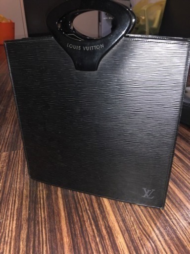 最終値下げ【LOUIS VUITTON 黒エピ オンブル】