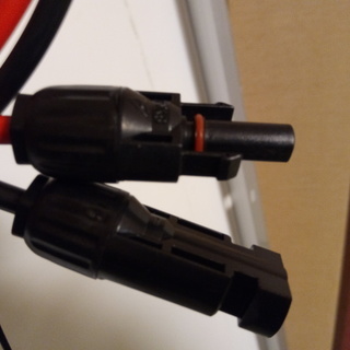 単結晶150Wソーラーパネル2枚とチャージコントローラーのセット